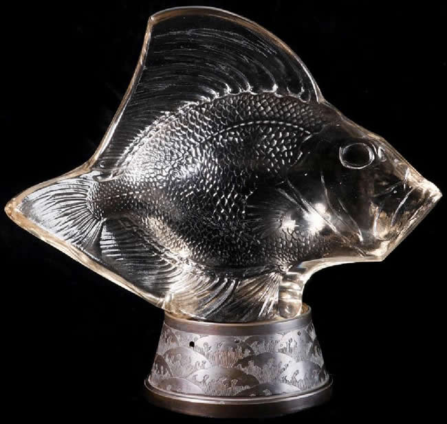 Rene Lalique Decoration Gros Poisson Vagues