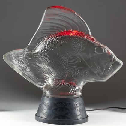 Rene Lalique Decoration Gros Poisson Vagues