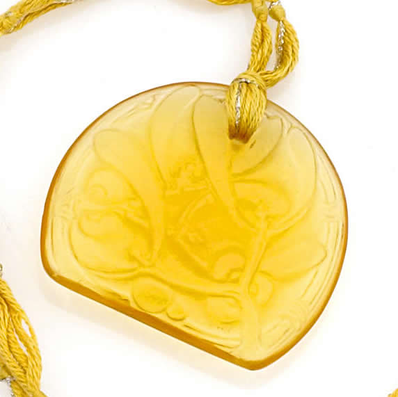 Rene Lalique Pendant Gui