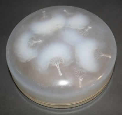 Rene Lalique Powder Box Houppes