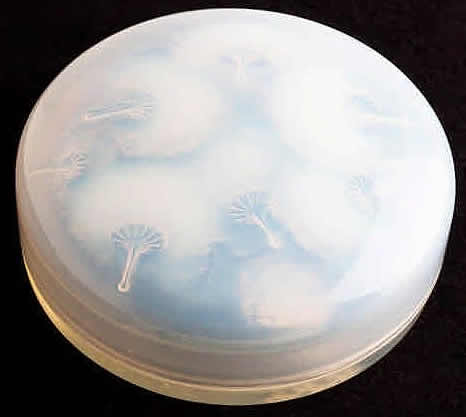 Rene Lalique Powder Box Houppes