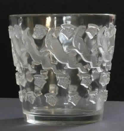 Rene Lalique Lave-Raisins Vase Jurancon