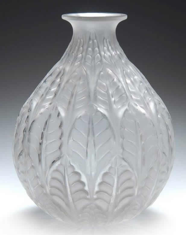 Rene Lalique Vase Malesherbes