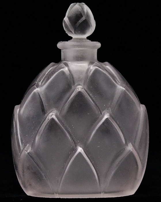 Rene Lalique Perfume Bottle Marquila