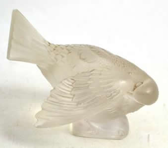 Rene Lalique Paperweight Moineau Coquet