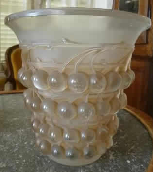 Rene Lalique Vase Montmorency