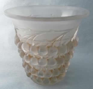Rene Lalique Vase Montmorency