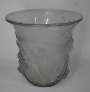 Rene Lalique Mures Vase