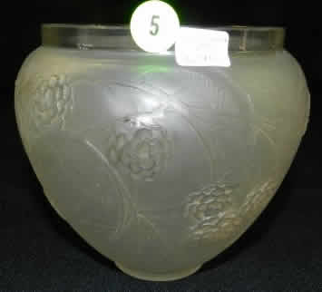 Rene Lalique Vase Nefliers