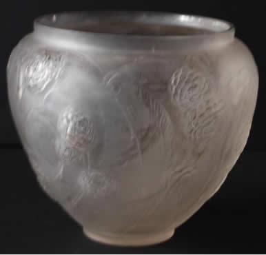 Rene Lalique Vase Nefliers