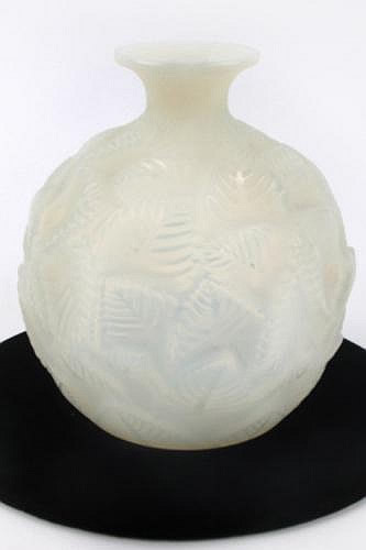 Rene Lalique Vase Ormeaux