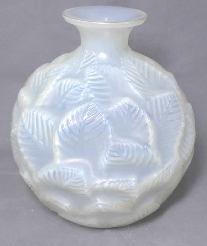 Rene Lalique Vase Ormeaux