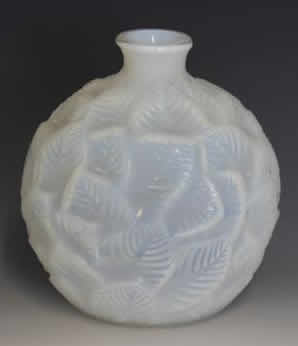 Rene Lalique Vase Ormeaux