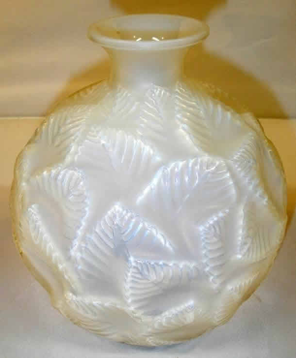 Rene Lalique Vase Ormeaux