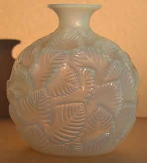 Rene Lalique Vase Ormeaux