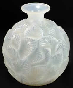 Rene Lalique Vase Ormeaux