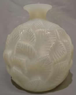 Rene Lalique Vase Ormeaux