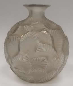 Rene Lalique Vase Ormeaux