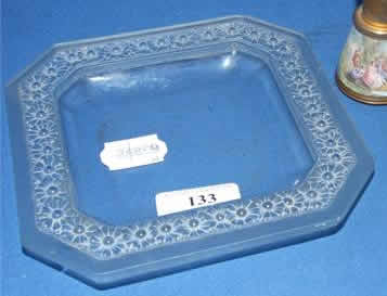 Rene Lalique Plate Paquerettes