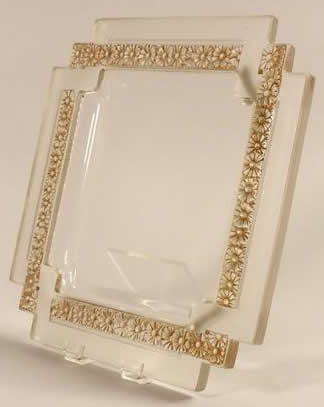 Rene Lalique Plate Paquerettes-2