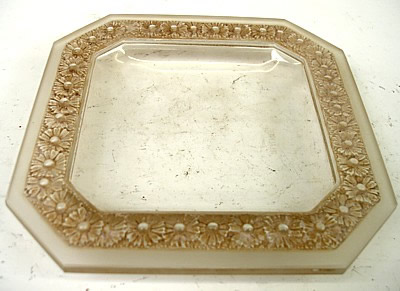Rene Lalique Paquerettes Plate