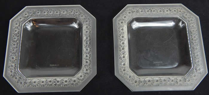 Rene Lalique Square Plate Paquerettes