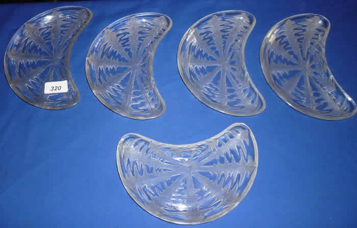 Rene Lalique Salad Plate Pissenlit-1