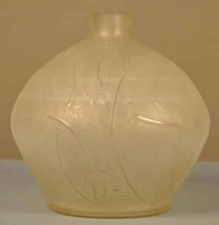 Rene Lalique Vase Plumes