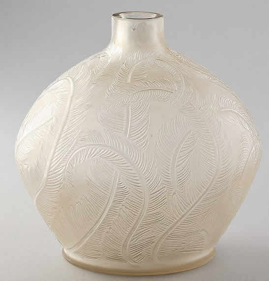 Rene Lalique Vase Plumes