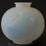 Rene Lalique Vase Poissons