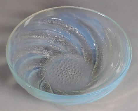 Rene Lalique Opalescent Bowl Poissons
