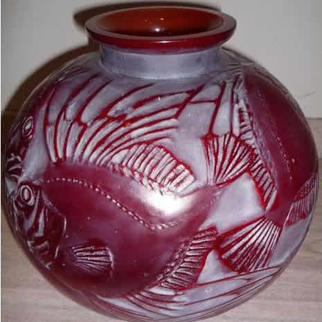 Rene Lalique Vase Poissons