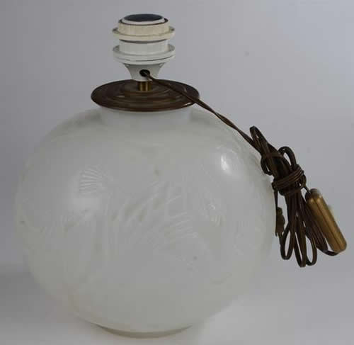 Rene Lalique Poissons Vase Lamp