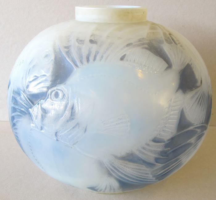 Rene Lalique Vase Poissons