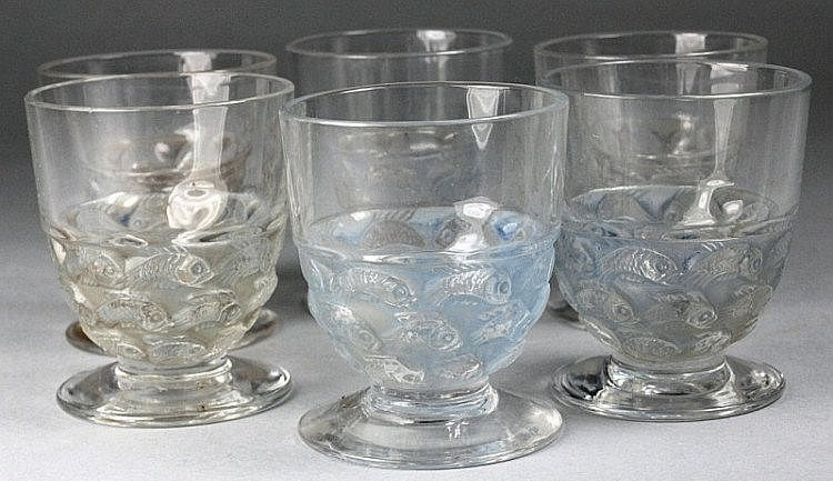 Rene Lalique Tot Glass Pouilly