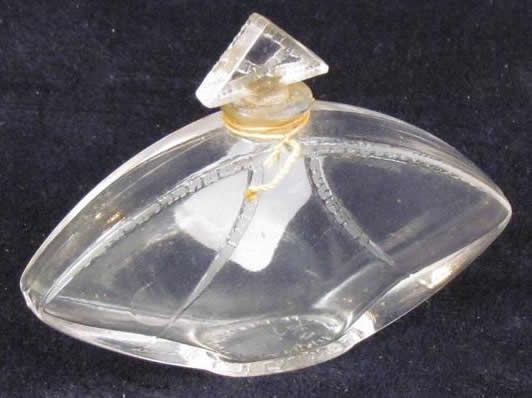 Rene Lalique Perfume Bottle Quelques Fleurs