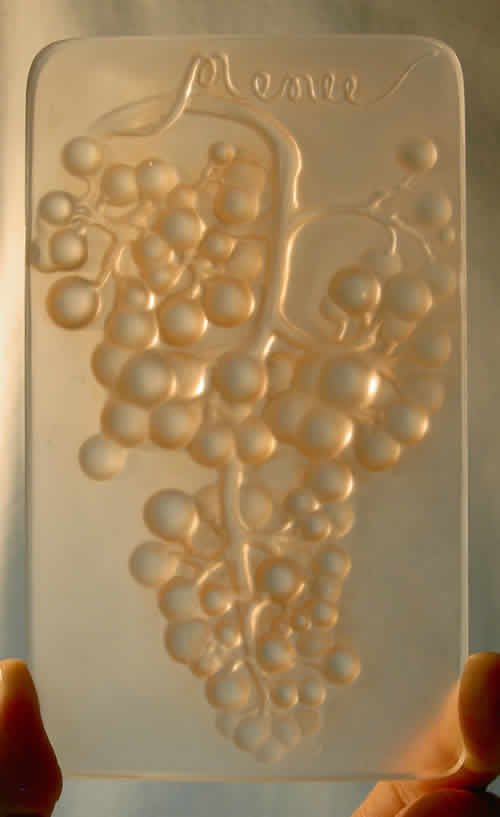 Rene Lalique Menu Plaque Raisin Muscat