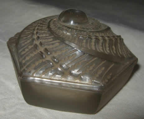 Rene Lalique Box Saint Nectaire