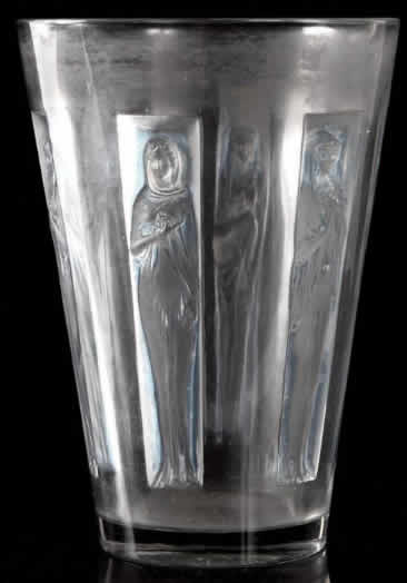 Rene Lalique Vase Six Figurines