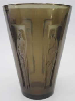 Rene Lalique Vase Six Figurines