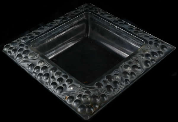 Rene Lalique Coupe Carree Thomery