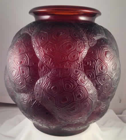 Rene Lalique Vase Tortues