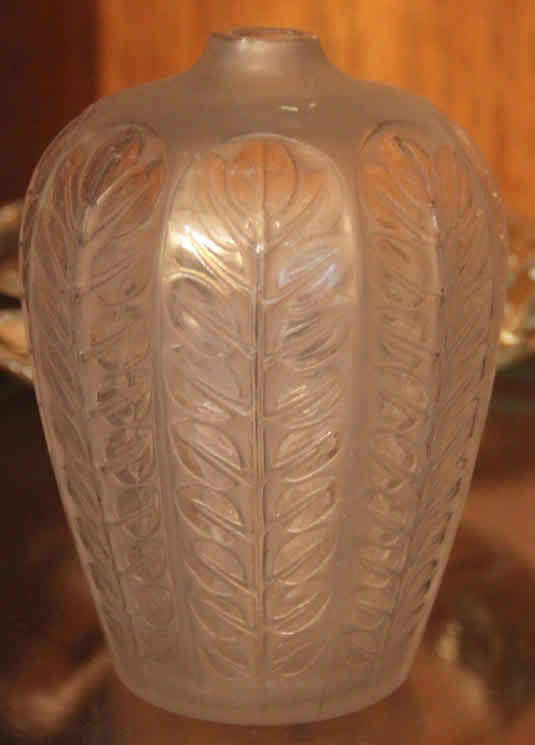 Rene Lalique Vase Tournai