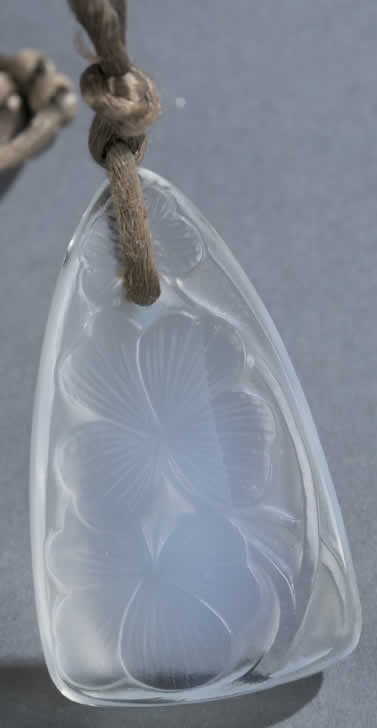 Rene Lalique Pendant Trefles