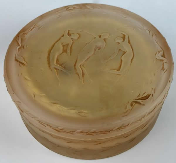 Rene Lalique Powder Box Trois Figurines