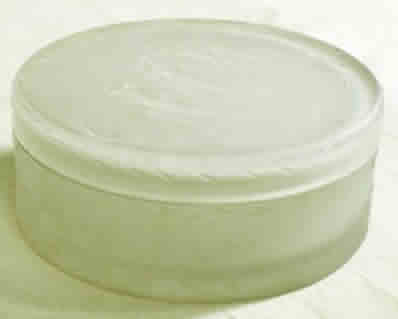 Rene Lalique Powder Box Trois Figurines