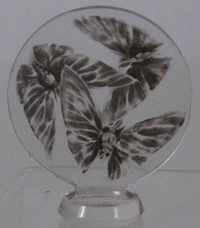 Rene Lalique Trois Papillons Seal