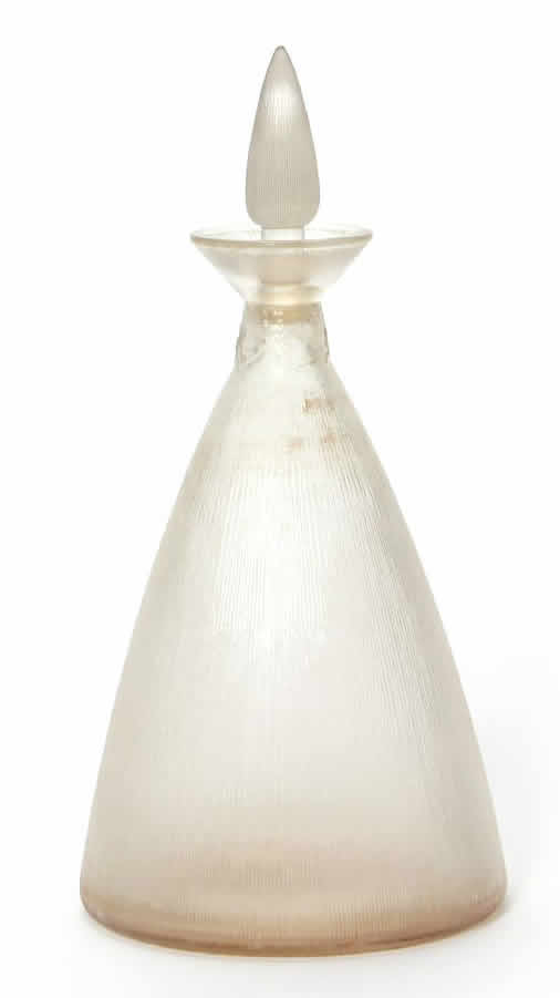 Rene Lalique Carafe Vigne Strie