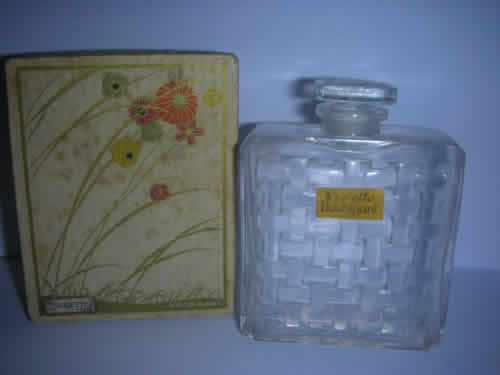Rene Lalique Perfume Bottle Violette