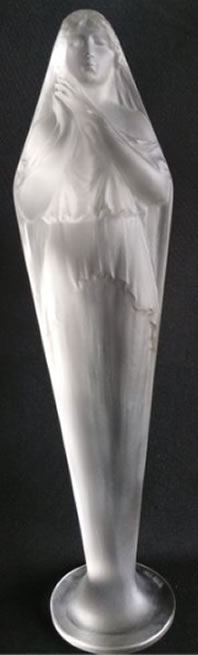 Rene Lalique Statue Voilee Mains Jointes